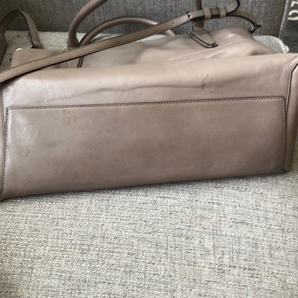 Beige Coach handbag - Picture 7 of 7